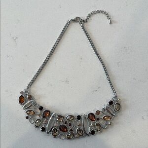 5/20$ NWOT Elegant Silver and Brown Gemstone Necklace Fantasie jewelry